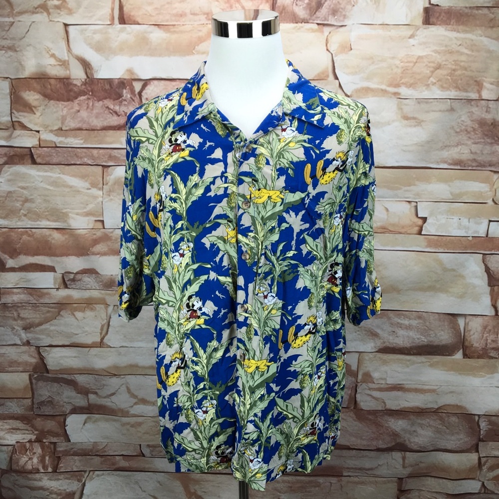 Disney Men’s Mickey Daffy Goofy Hawaiian Shirt